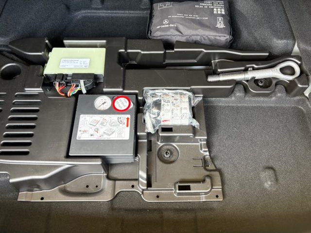 MERCEDES-BENZ A 180 usata, con Fari direzionali