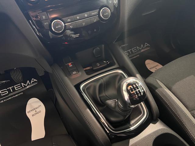 NISSAN Qashqai usata, con USB