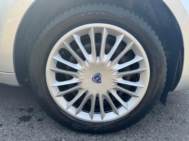 LANCIA Ypsilon usata 17