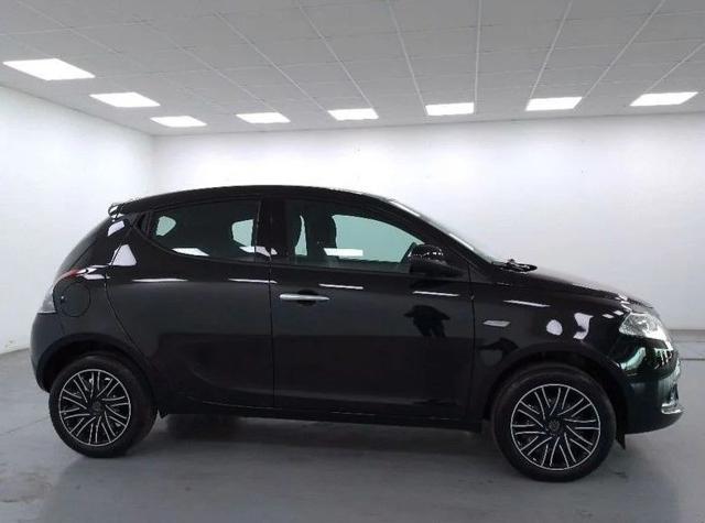 LANCIA Ypsilon usata, con Alzacristalli elettrici