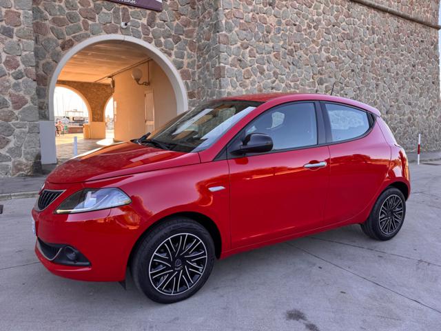 LANCIA Ypsilon usata, con Apple CarPlay