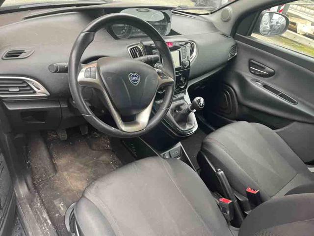 LANCIA Ypsilon usata, con Climatizzatore