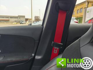 MERCEDES-BENZ A 35 AMG usata, con USB