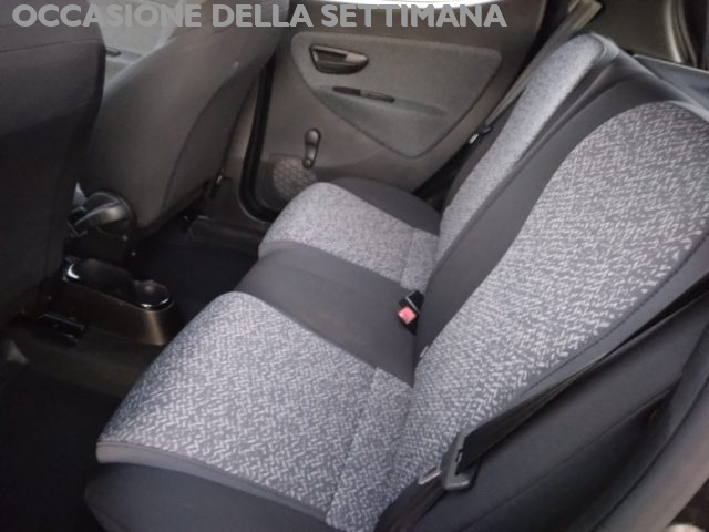 LANCIA Ypsilon usata, con Airbag testa