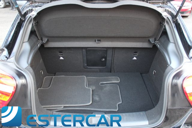 MERCEDES-BENZ A 160 usata, con Vetri oscurati