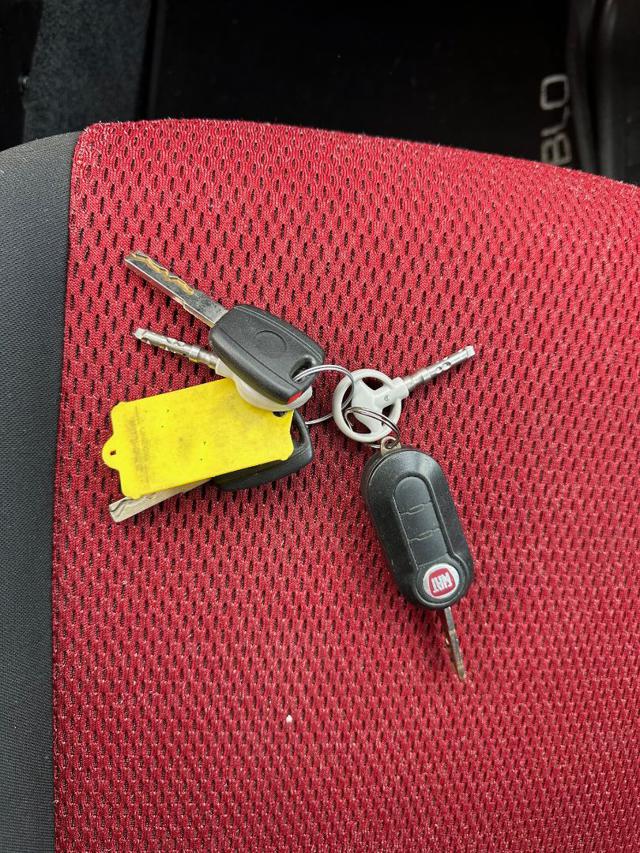 FIAT Doblo usata, con USB