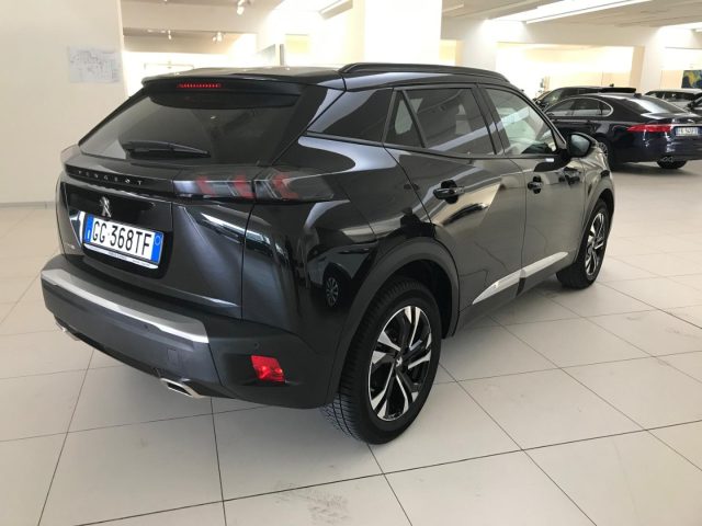 PEUGEOT 2008 usata, con Airbag
