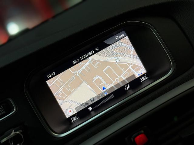 VOLVO V40 usata, con USB