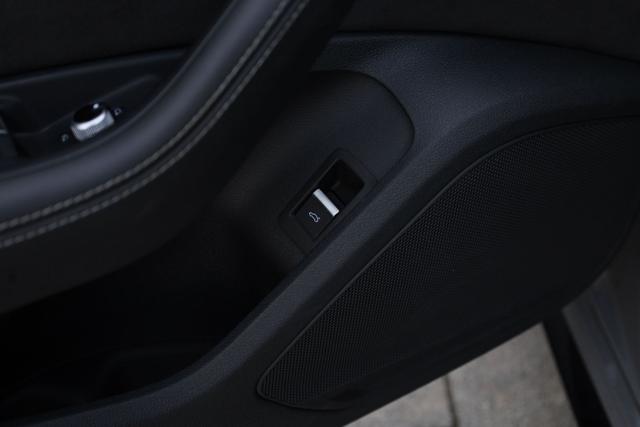 AUDI A4 usata, con Portellone posteriore elettrico