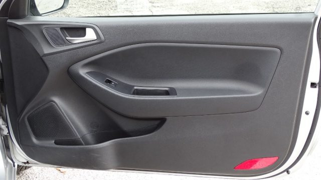 HYUNDAI i20 usata 49