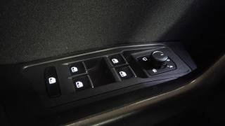VOLKSWAGEN T-Roc usata, con Specchietti laterali elettrici