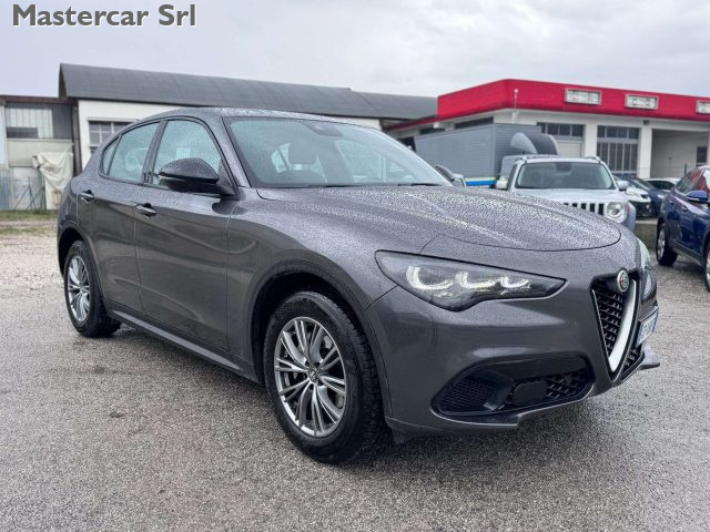 ALFA ROMEO Stelvio usata, con Autoradio