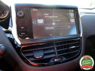 PEUGEOT 208 usata, con Sistema di navigazione
