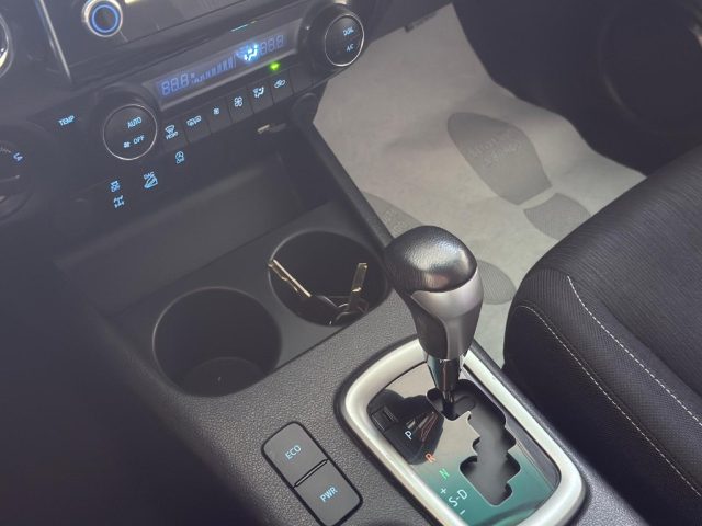 TOYOTA Hilux usata, con Sistema di navigazione