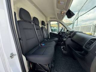 PEUGEOT Boxer usata, con Climatizzatore