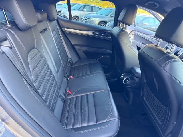 ALFA ROMEO Stelvio usata, con Servosterzo