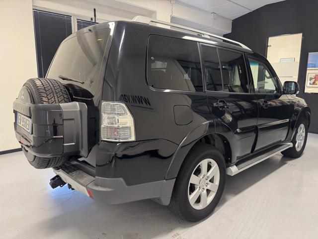 MITSUBISHI Pajero usata, con Airbag Passeggero