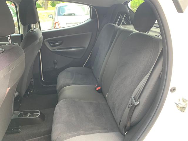LANCIA Ypsilon usata 21