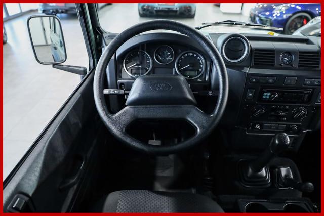 LAND ROVER Defender usata, con Climatizzatore automatico, 2 zone