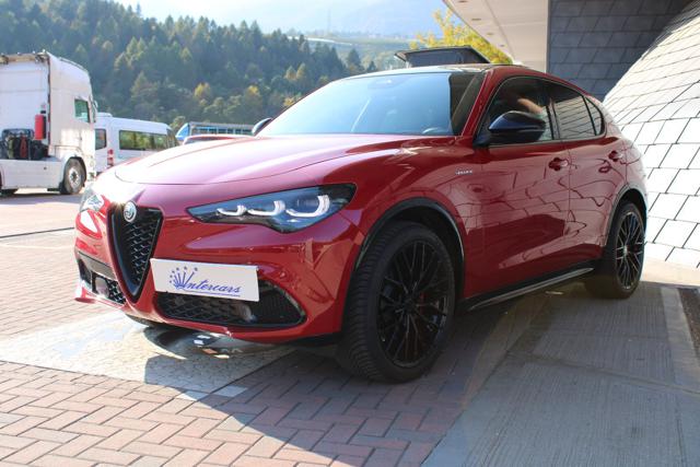 ALFA ROMEO Stelvio usata, con Alzacristalli elettrici