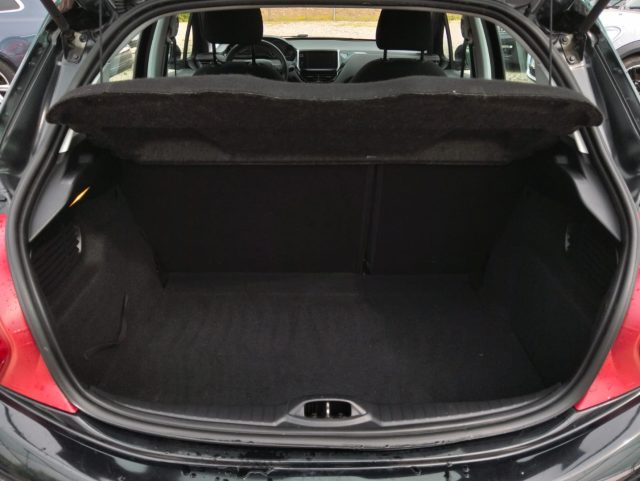 PEUGEOT 208 usata, con ESP