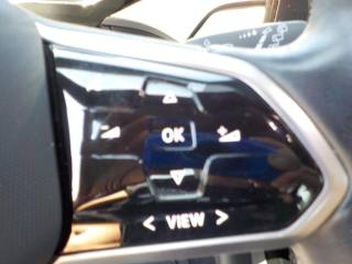 VOLKSWAGEN ID.4 usata, con Luci diurne