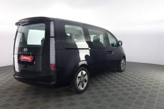 HYUNDAI Staria usata 3