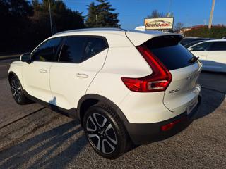 VOLVO XC40 usata, con Specchietti laterali elettrici