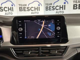 VOLKSWAGEN T-Roc usata, con Controllo automatico clima