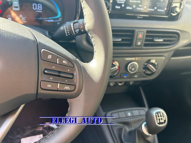 HYUNDAI i10 usata, con Sensori di parcheggio posteriori