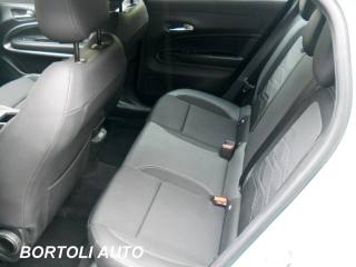 JEEP Avenger usata, con Cerchi in lega