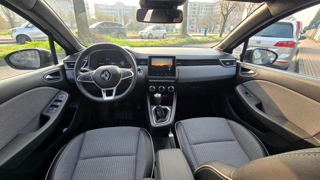RENAULT Clio usata, con Interni in pelle