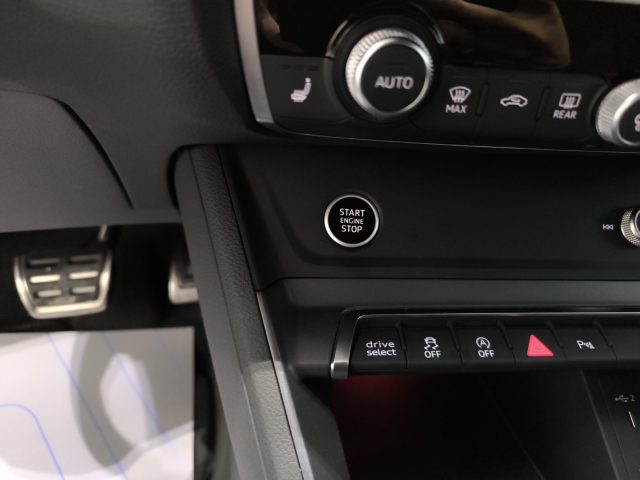 AUDI Q3 usata, con Controllo elettronico della corsia
