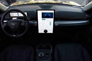 FORD Mustang Mach-E usata, con Sistema di navigazione