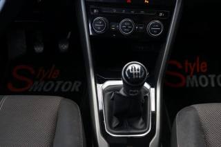 VOLKSWAGEN T-Roc usata, con Autoradio digitale