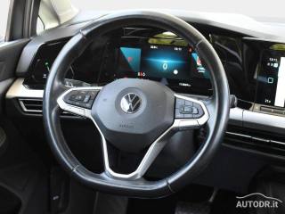 VOLKSWAGEN Golf Variant usata, con Leve al volante