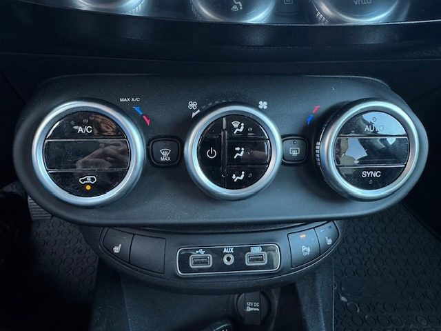 FIAT 500X usata, con Autoradio digitale