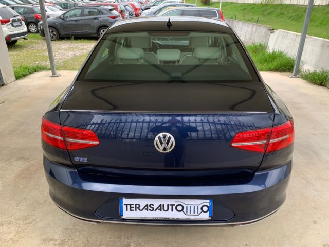VOLKSWAGEN Passat usata, con Alzacristalli elettrici