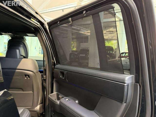 HYUNDAI Santa Fe usata, con Portellone posteriore elettrico