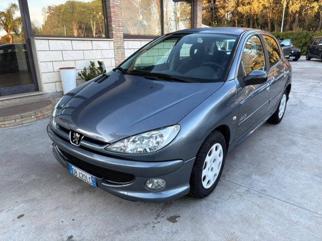 PEUGEOT 206 usata, con ABS