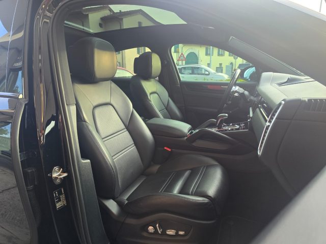 PORSCHE Cayenne usata 88