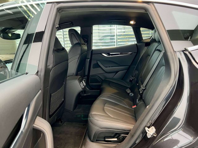 MASERATI Levante usata, con Regolazione elettrica sedili