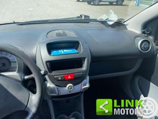 PEUGEOT 107 usata 9