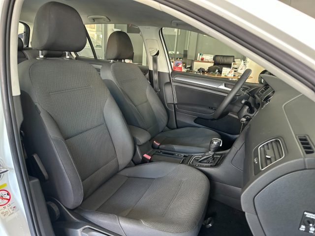 VOLKSWAGEN Golf usata, con Bracciolo