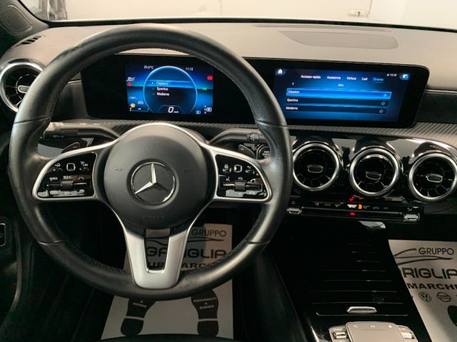 MERCEDES-BENZ CLA 180 usata, con Servosterzo