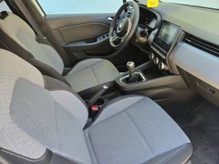 MITSUBISHI Colt usata, con Controllo automatico clima