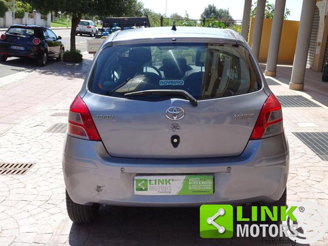 TOYOTA Yaris usata, con Alzacristalli elettrici