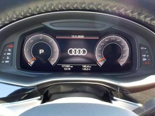AUDI Q8 usata, con Volante multifunzione