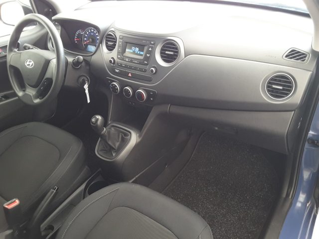 HYUNDAI i10 usata, con Controllo trazione