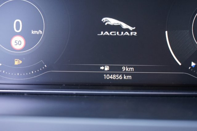 JAGUAR E-Pace usata 32